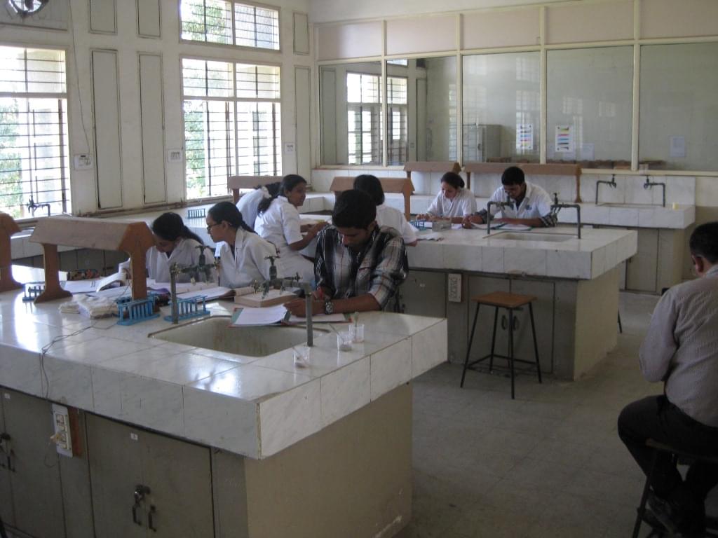 Indukaka Ipcowala College of Pharmacy Anand Infrastructure photo 7